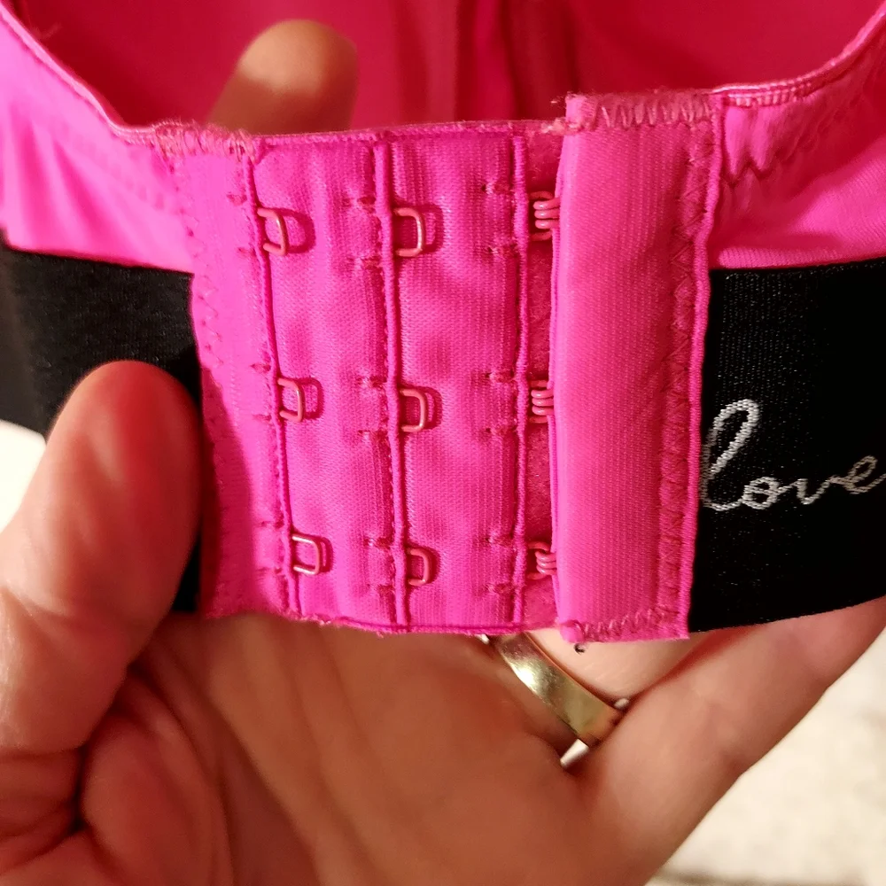 XOXO Gentle Lift Bra Hot Pink padded Underwire 42D Barbiecore